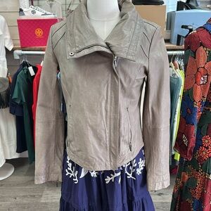 Rezrekshn By Esther Chen Genuine Leather Moto Jacket Suze Small